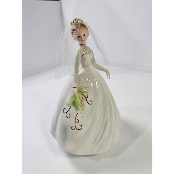 Josef Originals Spring Bride Music Box Motion Spins Wedding March Veil, Vintage - Picture 1 of 9